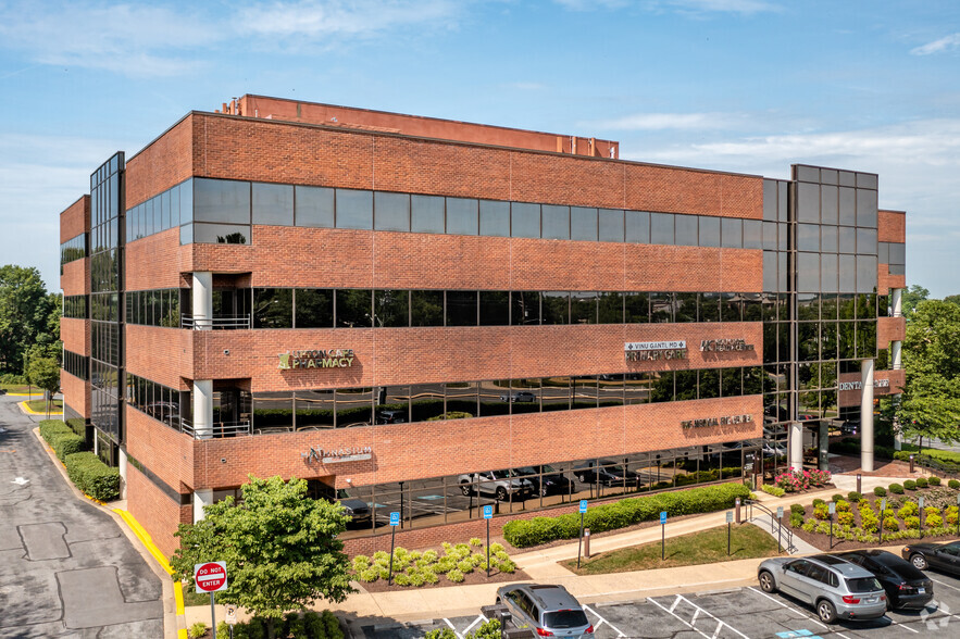 Primary Photo Of 12800 Middlebrook Rd, Germantown Medical For Lease