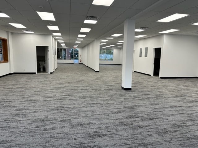 More Photos Of 81-83 E Main St, Elmsford Storefront Retail Office For Lease