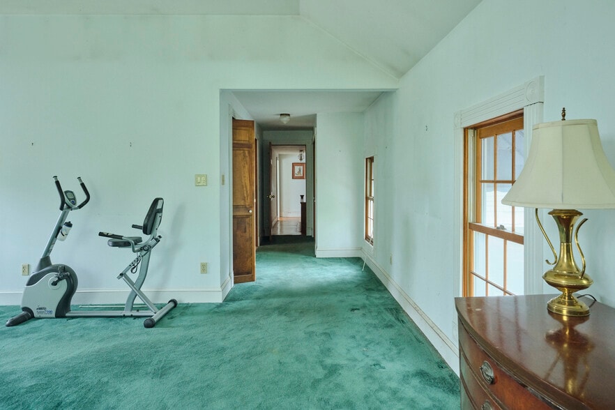 More Photos Of 267 Main St, Schoharie Hospitality For Sale