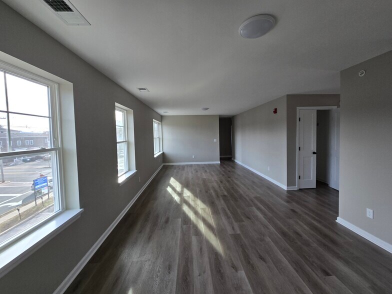 More Photos Of 237 Main St, Hackettstown Apartments For Sale