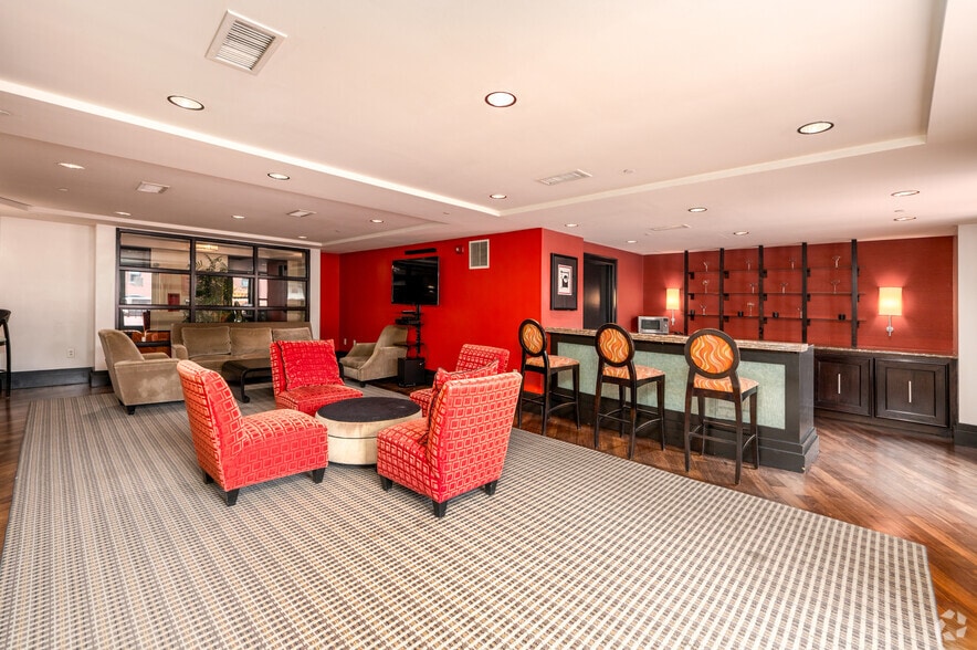 More Photos Of 777 7th St NW, Washington Apartments For Lease