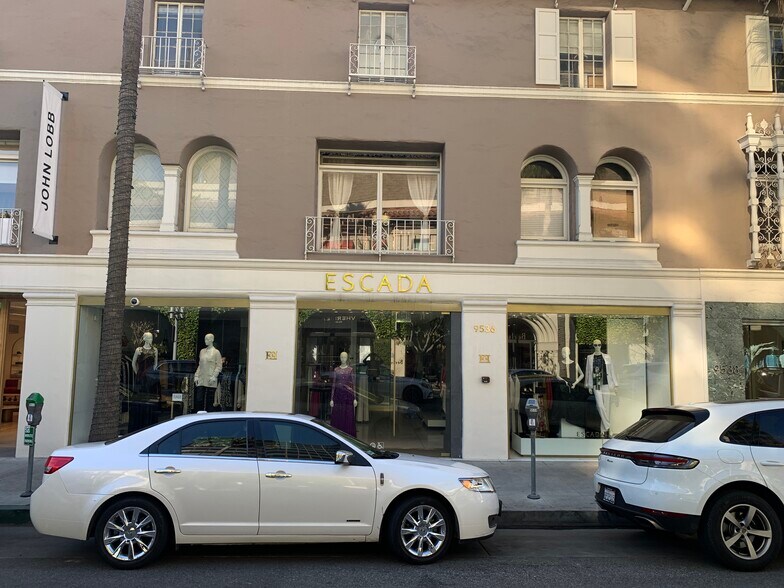 More Photos Of 9528-9546 Brighton Way, Beverly Hills Storefront Retail Office For Lease