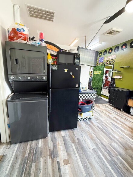 More Photos Of 1736-1746 E Meats Ave, Orange Storefront Retail Office For Lease