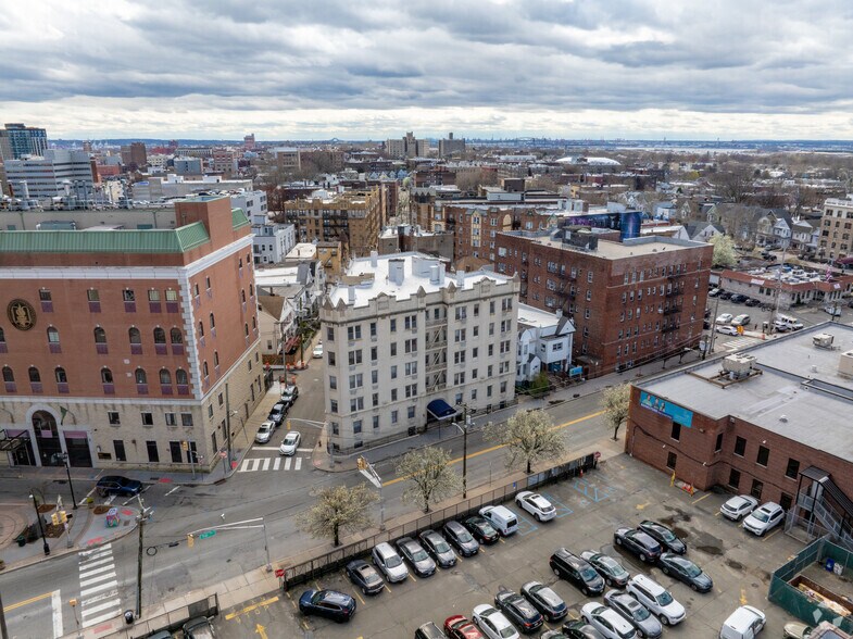 More Photos Of 151 SIP Ave, Jersey City Apartments For Sale