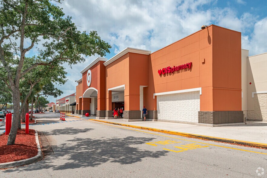 More Photos Of 21759 State Road 7, Boca Raton Freestanding For Lease