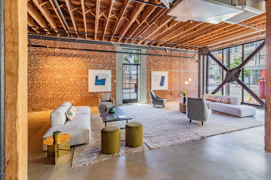 More Photos Of 158-160 Glendale Blvd, Los Angeles Loft Creative Space For Lease
