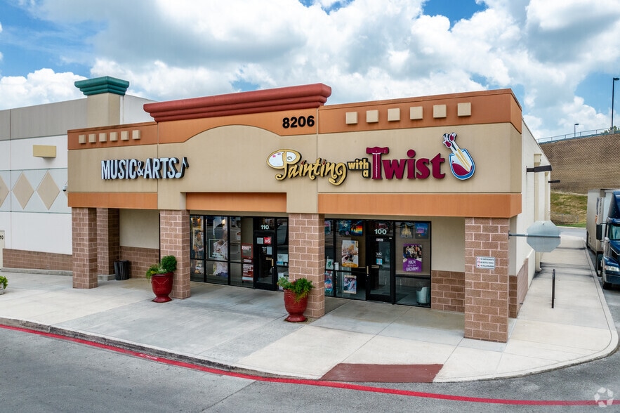 More Photos Of 8238-8356 Agora Pky, Schertz Unknown For Lease