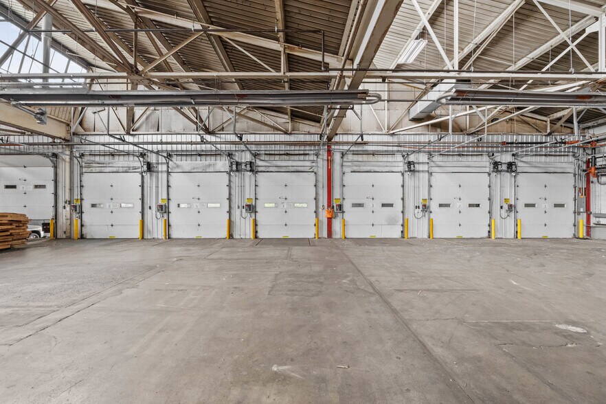 More Photos Of 294 Gambee Rd, Geneva Warehouse For Sale
