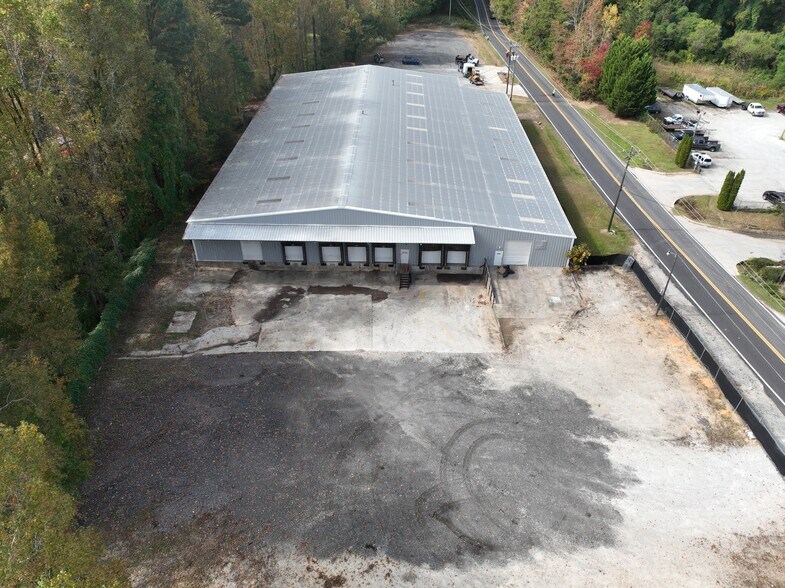 More Photos Of 4179 Vansant Rd, Douglasville Warehouse For Lease