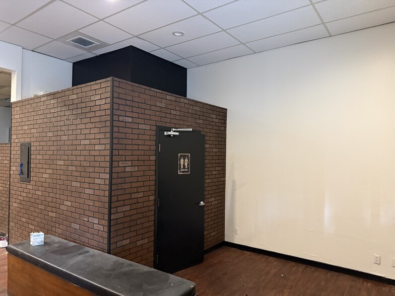 More Photos Of 7980-8000 Amador Valley Blvd, Dublin Unknown For Lease