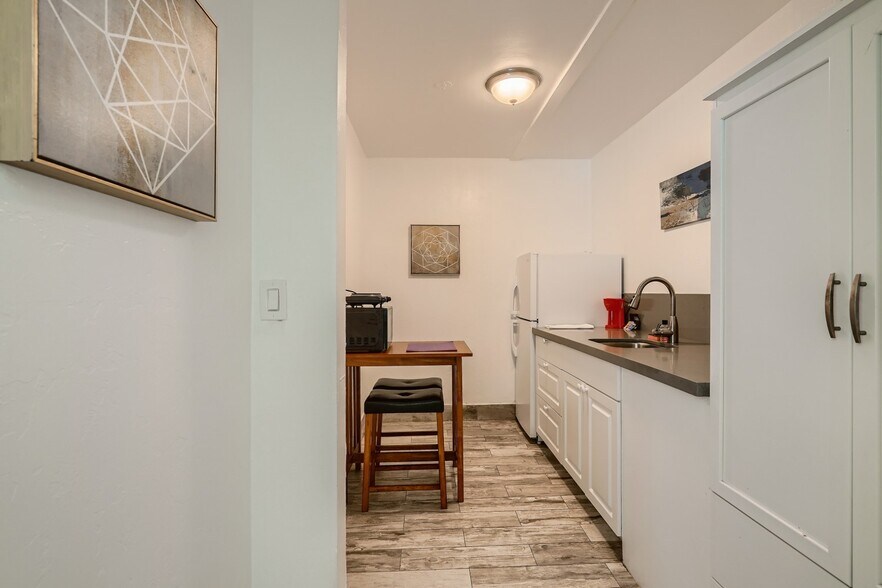 More Photos Of 101-107 Tacoma Ln, West Palm Beach Apartments For Lease