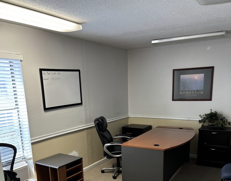 More Photos Of 225 Main St, Destin Office Residential For Lease