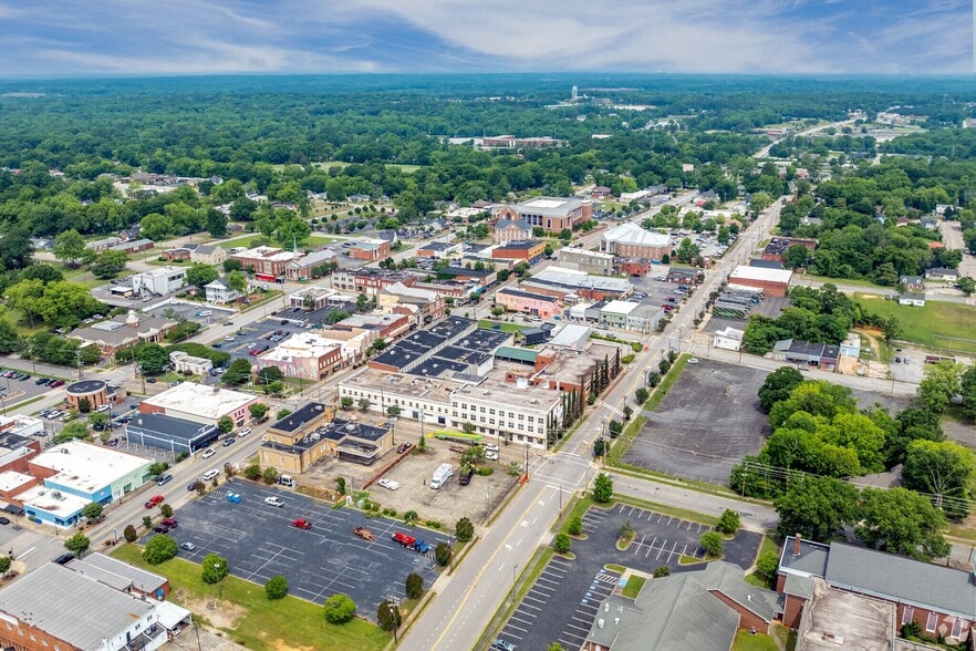 More Photos Of 116 W Arch St, Lancaster General Retail For Sale