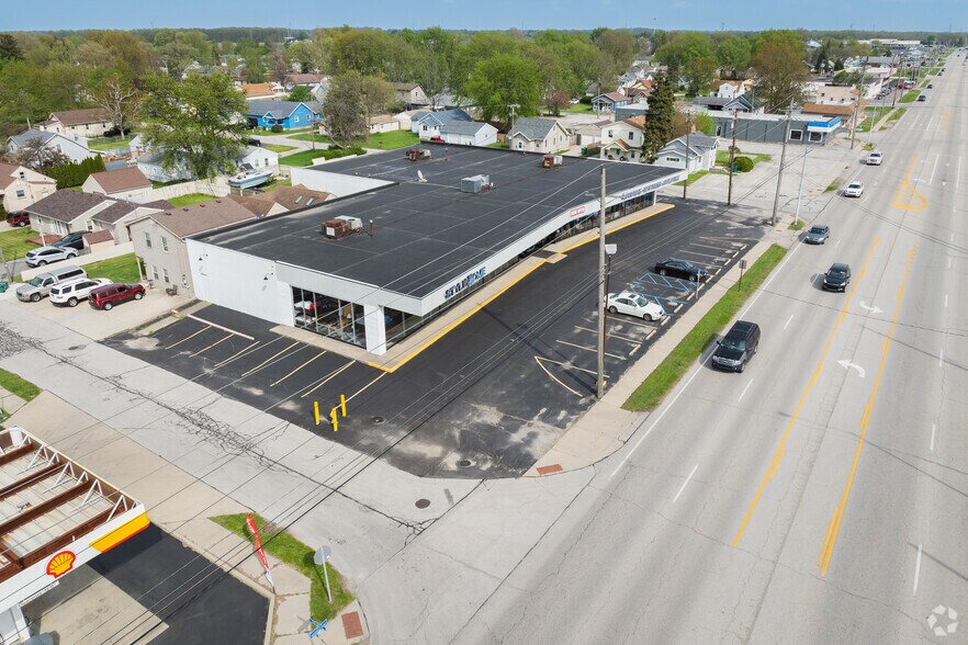 More Photos Of 4151 Woodville Rd, Northwood Freestanding For Lease