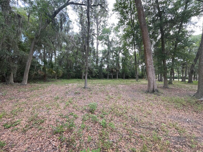 More Photos Of SE 17th St, Ocala Land For Sale