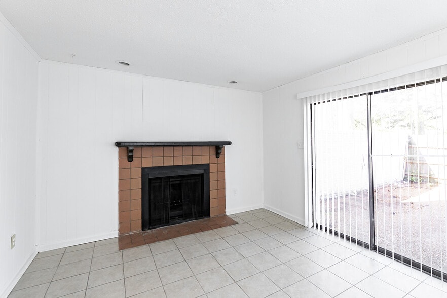 More Photos Of 2780 Raleigh-Lagrange Rd, Memphis Apartments For Sale