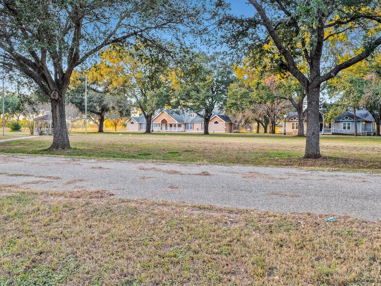 More Photos Of 4073 FM 3318 Rd, Brookshire Land For Sale