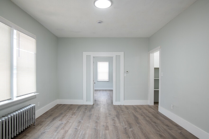 More Photos Of 69 Winter St, Springfield Apartments For Sale