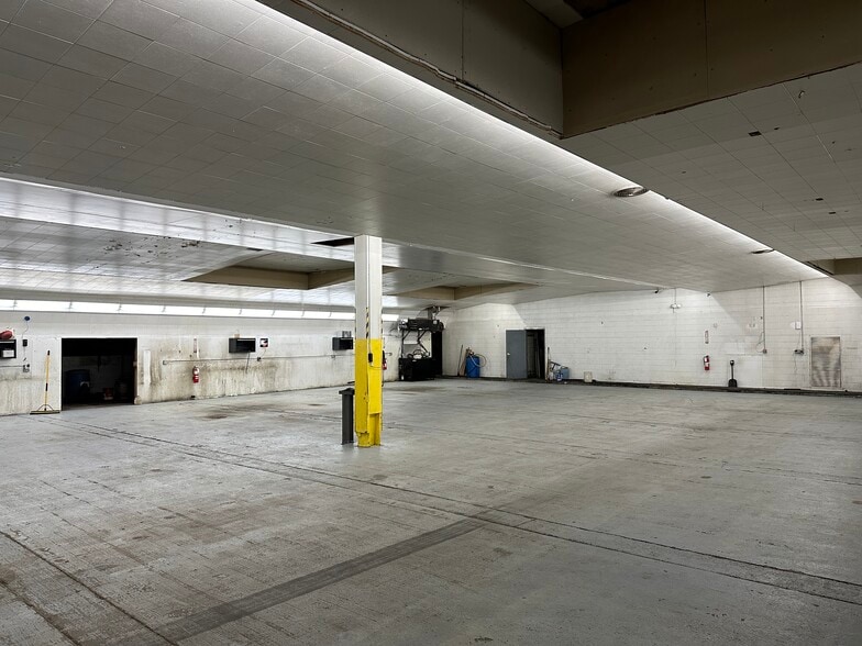 More Photos Of 625 N Main St, Pocatello Warehouse For Sale