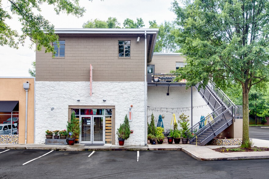 More Photos Of 749 Moreland Ave SE, Atlanta General Retail For Lease