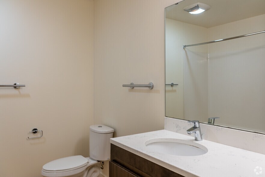 More Photos Of 1115 SW Market St, Portland Apartments For Sale