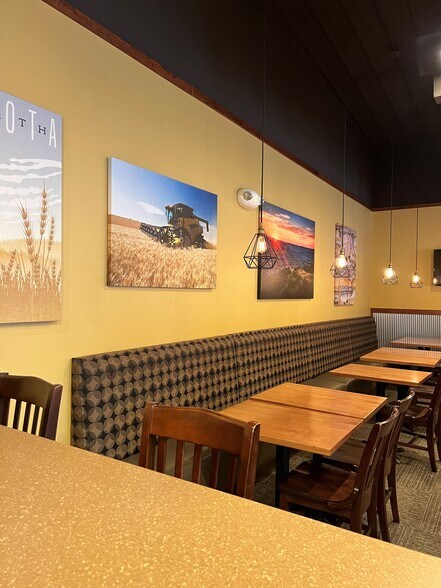 More Photos Of 269 16th St W, Dickinson Freestanding For Lease