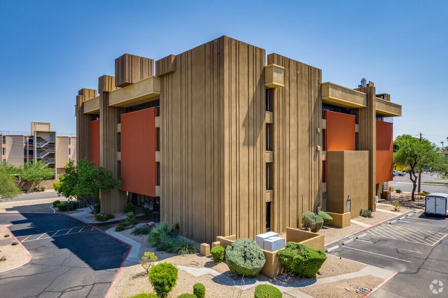 Primary Photo Of 1728 W Glendale Ave, Phoenix Medical For Sale