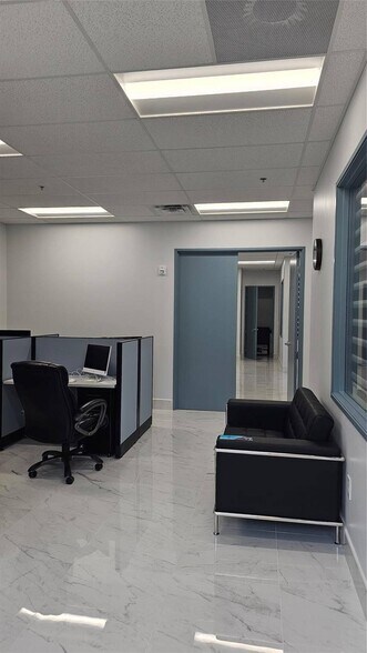 More Photos Of 11619 Independence Parkway, Frisco Medical For Lease