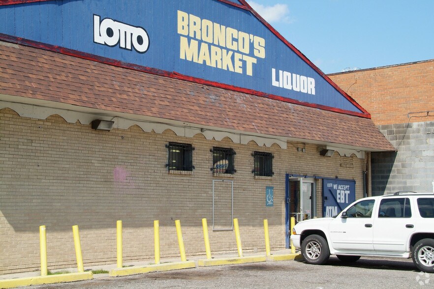 More Photos Of 12591-12595 Harper Ave, Detroit Storefront For Sale