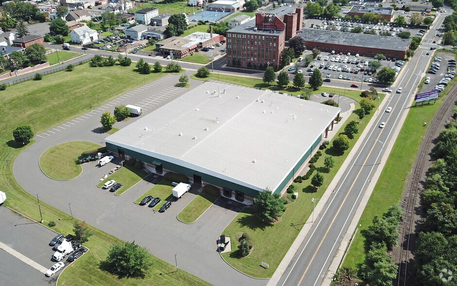 More Photos Of 255 Myrtle St, New Britain Manufacturing For Lease