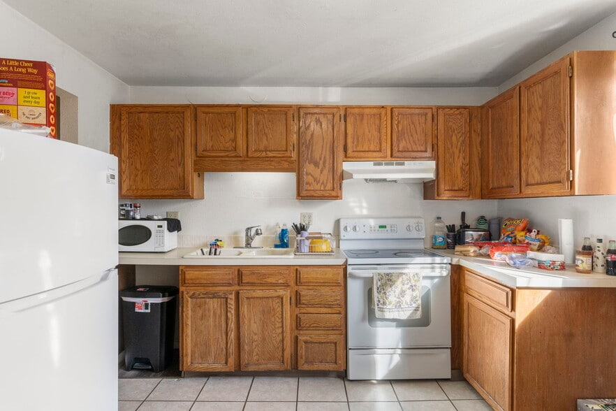 More Photos Of 1021 Ruppel St, Pueblo Apartments For Sale