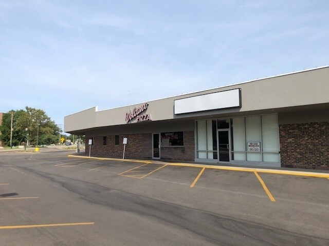 More Photos Of 111-190 Easy Shopping Pl, Elkhart Unknown For Lease