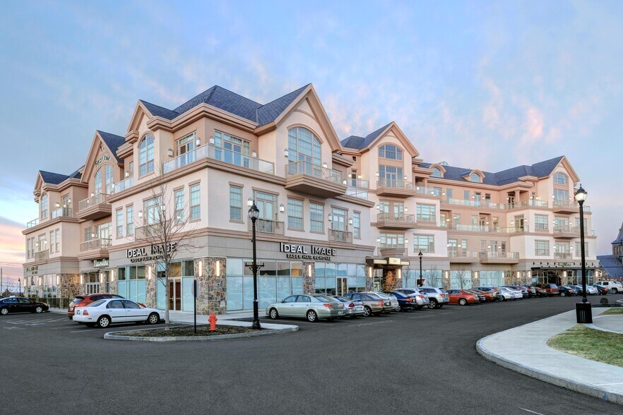 More Photos Of Sockanosset Cross Rd @ Rt. 2, Cranston Unknown For Lease