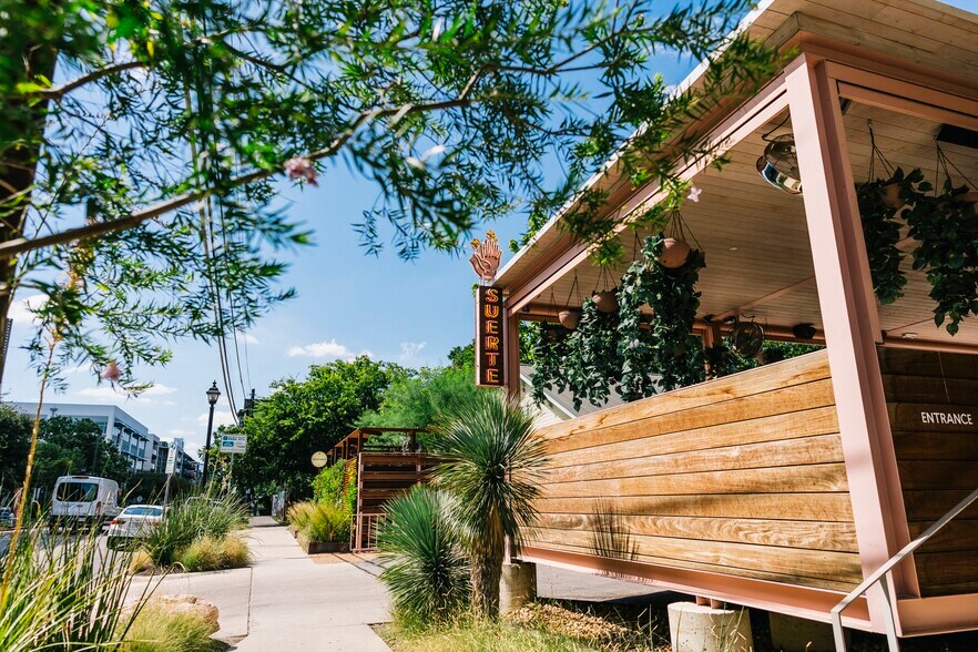 More Photos Of 1515 E Cesar Chavez St, Austin Coworking Space