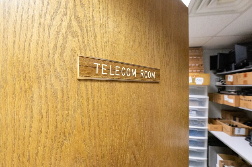 More Photos Of 4132 Elida Rd, Lima Medical For Sale