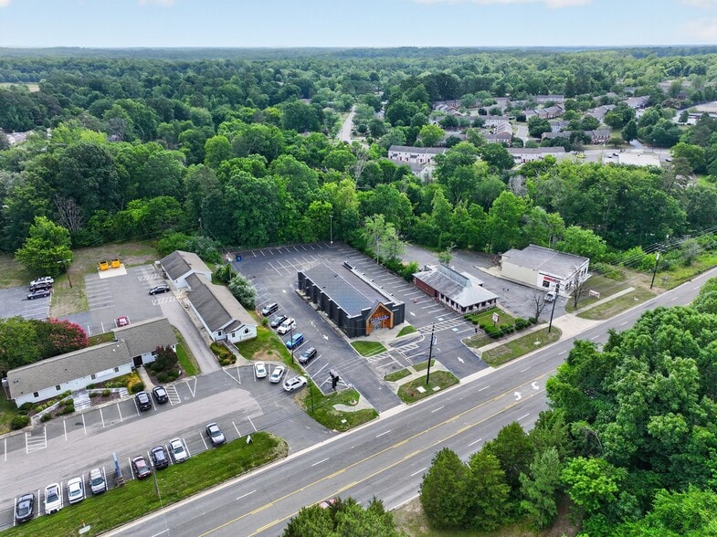 More Photos Of 5234 N Roxboro Rd, Durham Freestanding For Lease