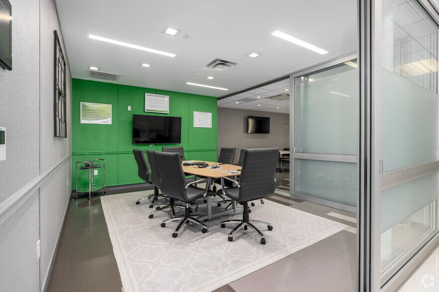 More Photos Of 2700 Research Forest Dr, The Woodlands Office For Lease