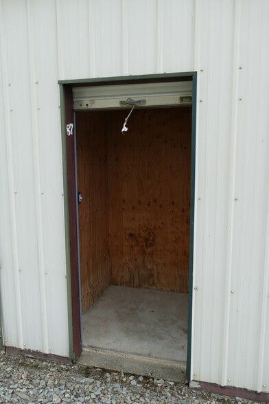 More Photos Of 7420 Mill Aly, Ketchikan Warehouse For Sale