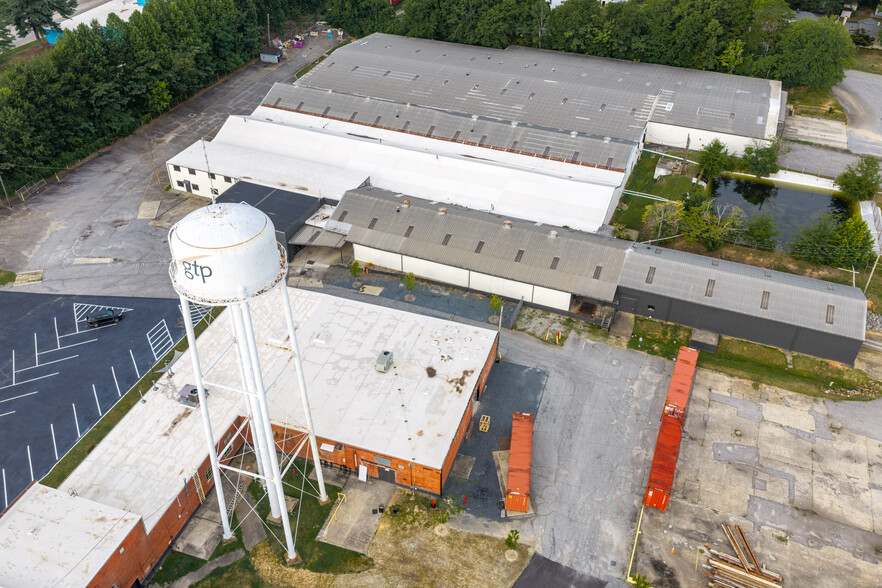 More Photos Of 1801 Rutherford Rd, Greenville Light Manufacturing For Lease
