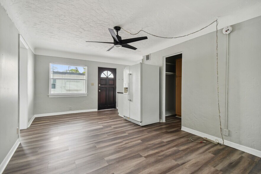 More Photos Of 779 9th Ave N, Saint Petersburg Apartments For Sale