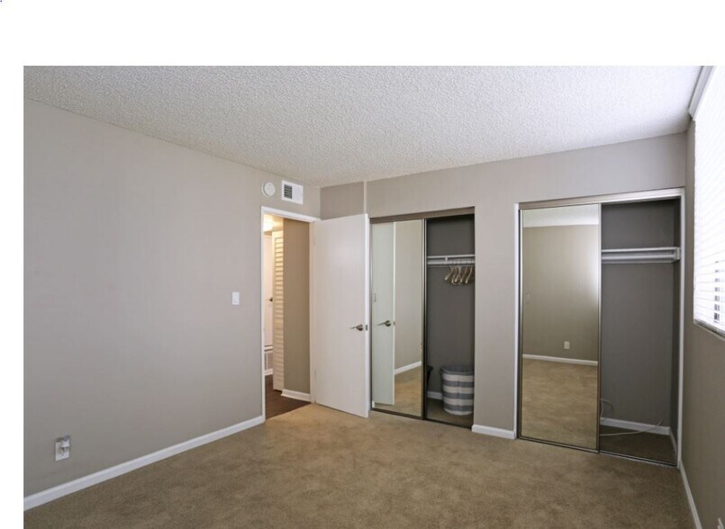 More Photos Of 516 S Indian Hill Blvd, Claremont Apartments For Sale