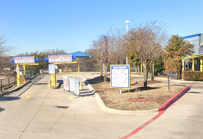 More Photos Of 2561 MacArthur Blvd, Lewisville Specialty For Sale