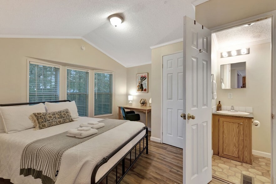 More Photos Of 11845 US 41 St, Monteagle Trailer Camper Park For Sale