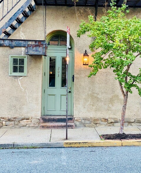 More Photos Of 34 S Main St, Phoenixville General Retail For Sale