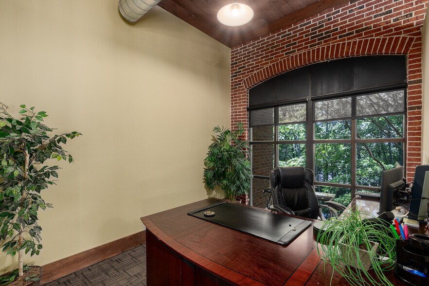 More Photos Of 918 Holcomb Bridge Rd, Roswell Loft Creative Space For Sale