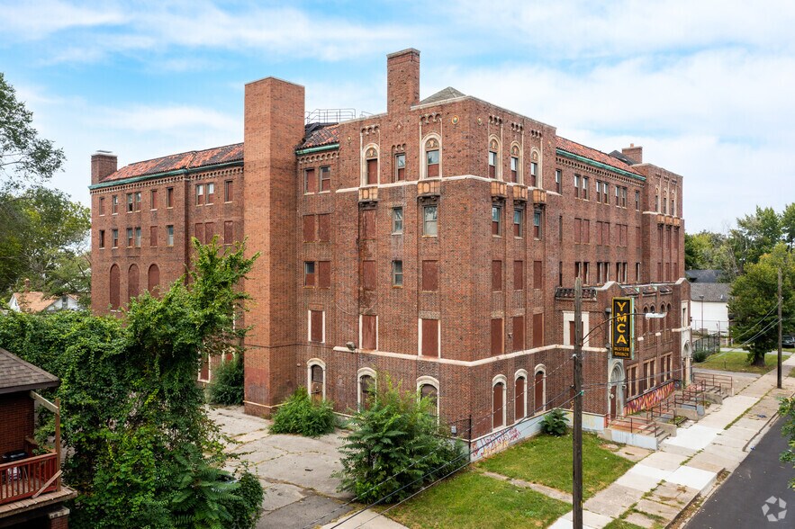 More Photos Of 1601 Clark St, Detroit Office Residential For Sale