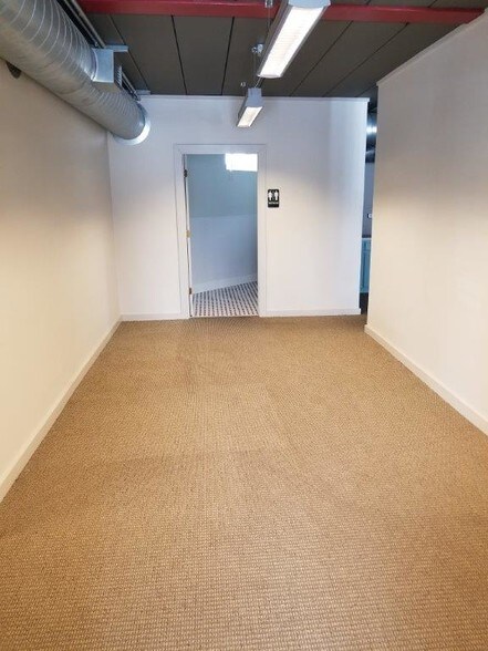 More Photos Of 6213-6217 W Lake St, Saint Louis Park Office For Lease