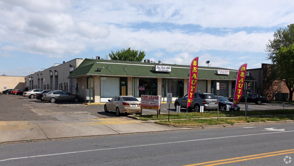 More Photos Of 8520-8546 Edgeworth Dr, Capitol Heights General Retail For Lease
