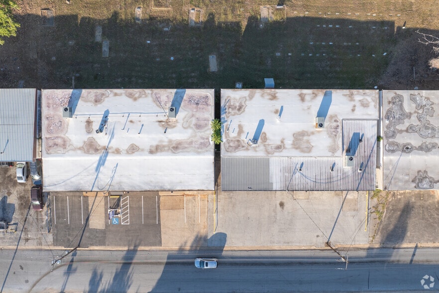 More Photos Of 2911 Edith Ln, Haltom City Unknown For Lease