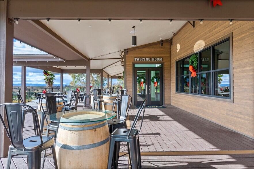 More Photos Of 40620 Calle Contento, Temecula Winery Vineyard For Sale